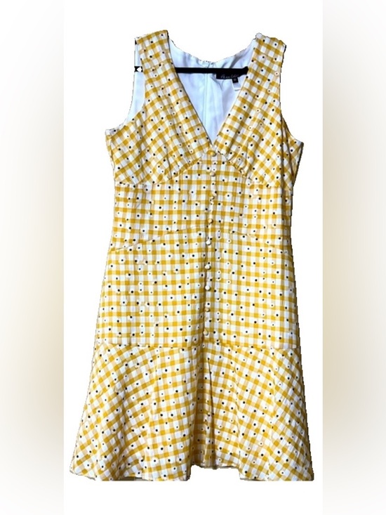 Hutch Dresses & Skirts - Hutch Size 10 Floral Dress
